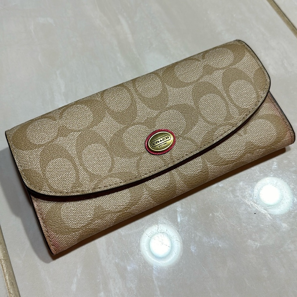 NWT coach wallet